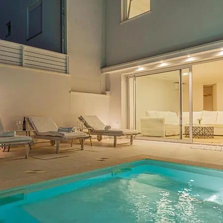 Beautiful In With Wifi Holiday home Zablace