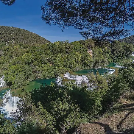 Сasa de vacaciones Amazing In Zablaće