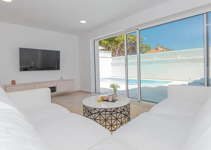 Amazing In Сasa de vacaciones Zablaće