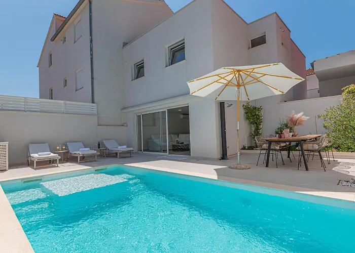 Amazing In Сasa de vacaciones Zablaće